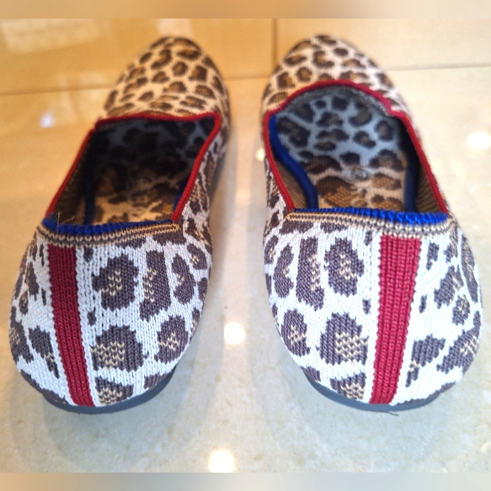 Rothy's women's leopard print with red and blue detail round toe flats -size 6.5 - Picture 5 of 10